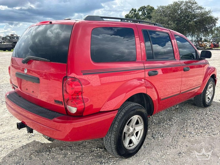 2004-dodge-durango-image-3
