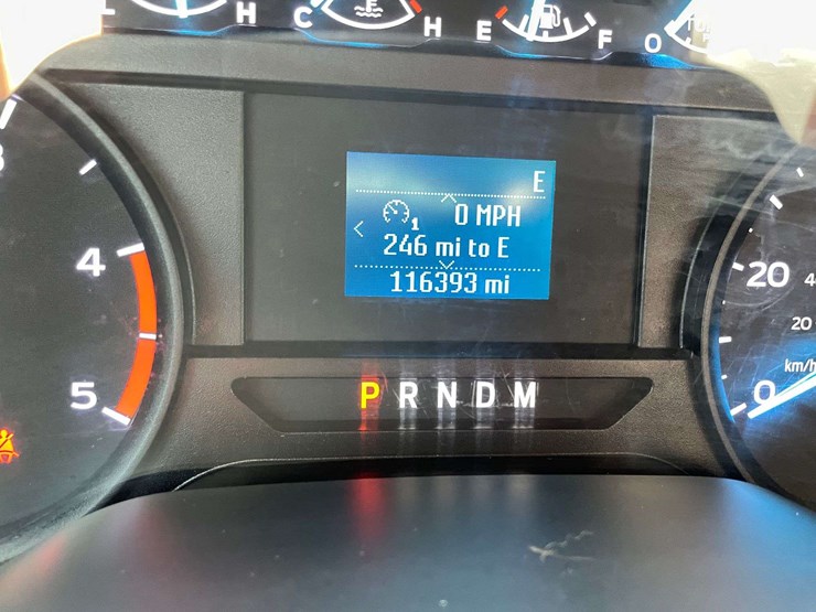 2021-ford-f350-xl-image-28