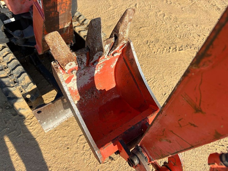 2019-kubota-k008-3-image-13