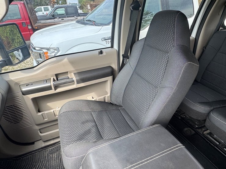 2008-ford-f350-image-53