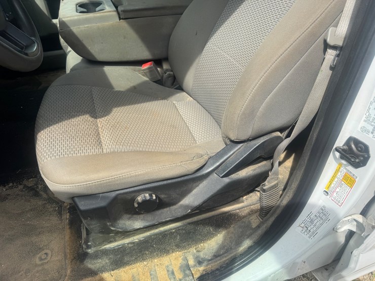 2019-ford-f150-xlt-image-46