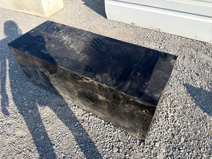 #586-•-side-tool-box-image-3