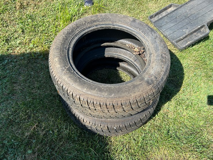 #6286-•-(2)-kenetica-tires-image-1