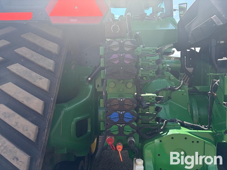 2025-john-deere-9rx-710-image-15