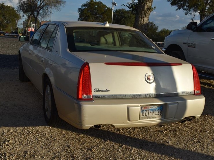 2010-cadillac-cavender-(vin-#-1g6ka5ey0au132741)-(showing-appx-157,480-mile-image-4