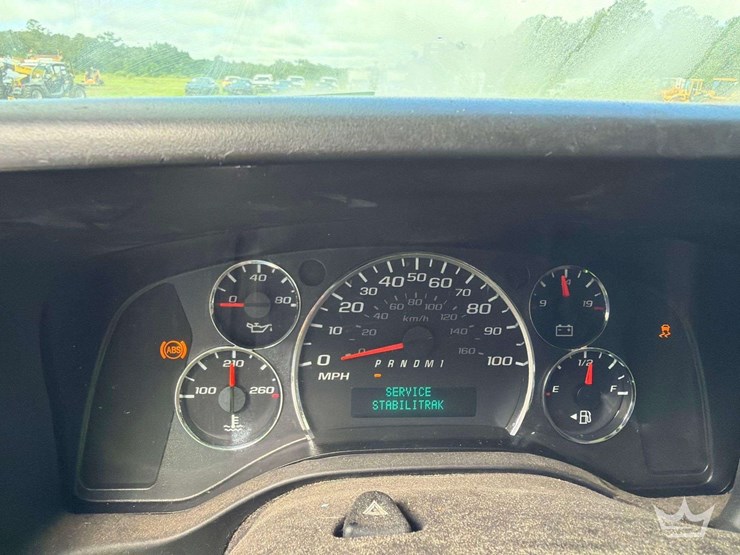 2014-chevrolet-express-g2500-image-6