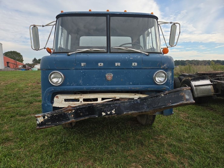 ford-800-image-28