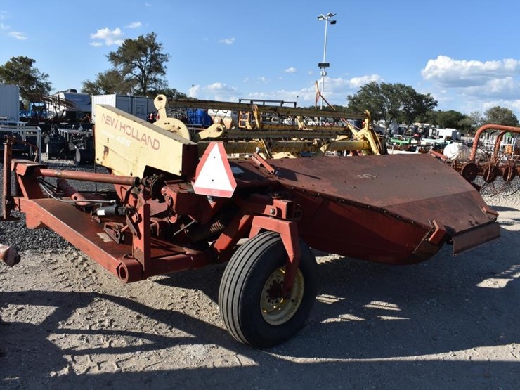 new-holland-495-image-1