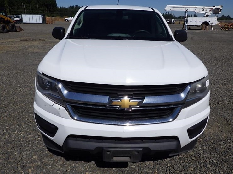 2016-chevrolet-colorado-image-8