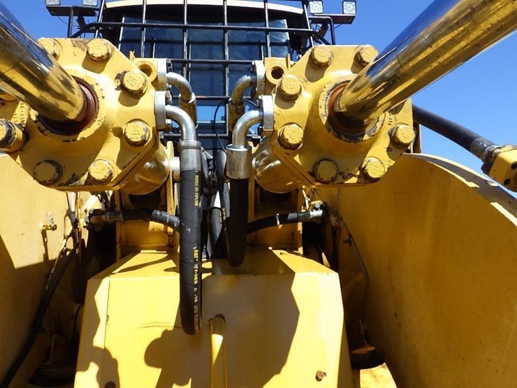 2006-caterpillar-980h-image-13