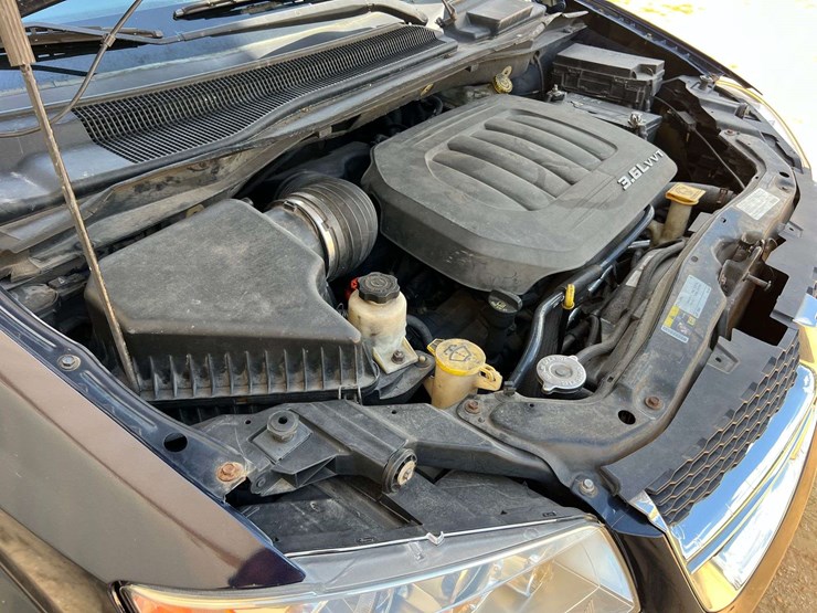 2016-dodge-grand-caravan-image-25