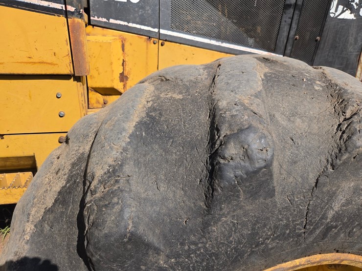 2000-caterpillar-525-image-66