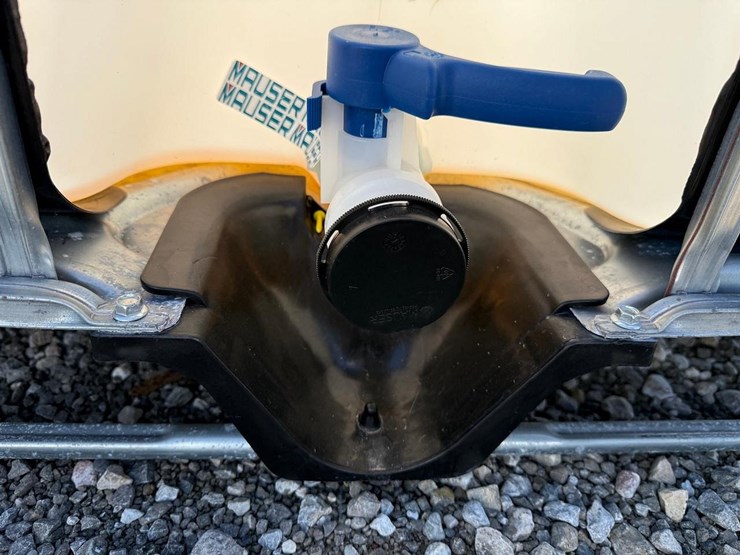 water-tote-image-6