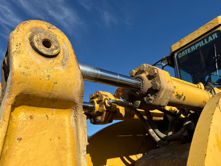 caterpillar-980c-image-33