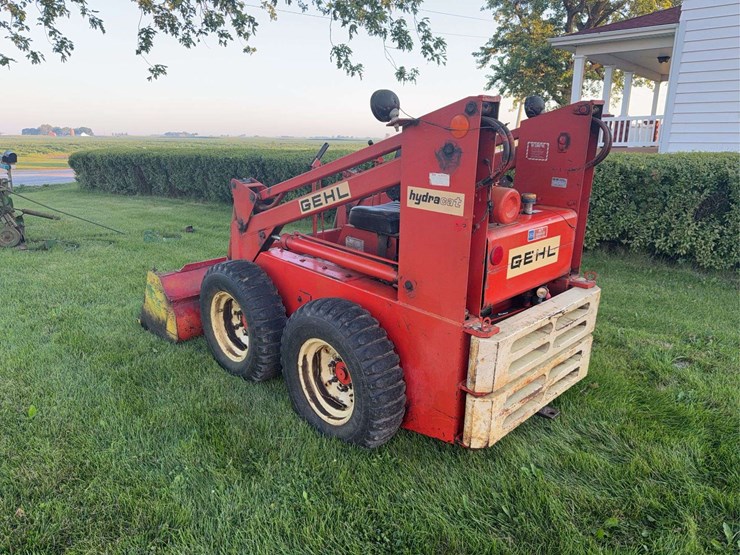 gehl-l3030-skid-steer-image-3
