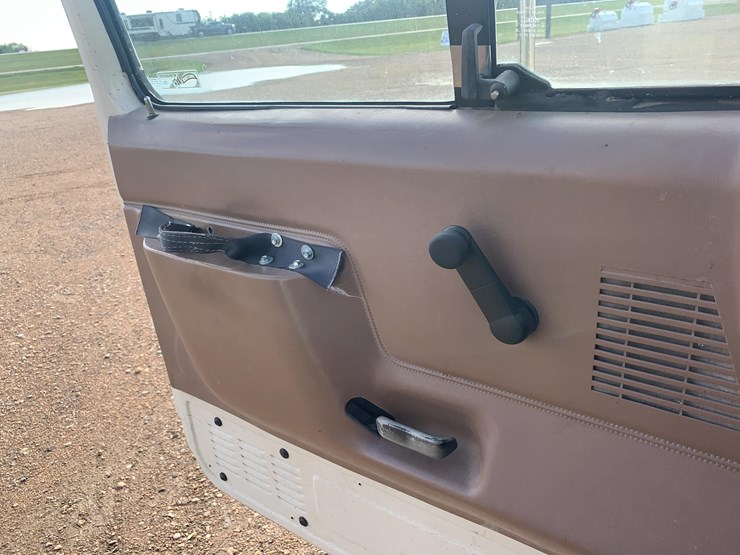 1990-ford-f350-image-22