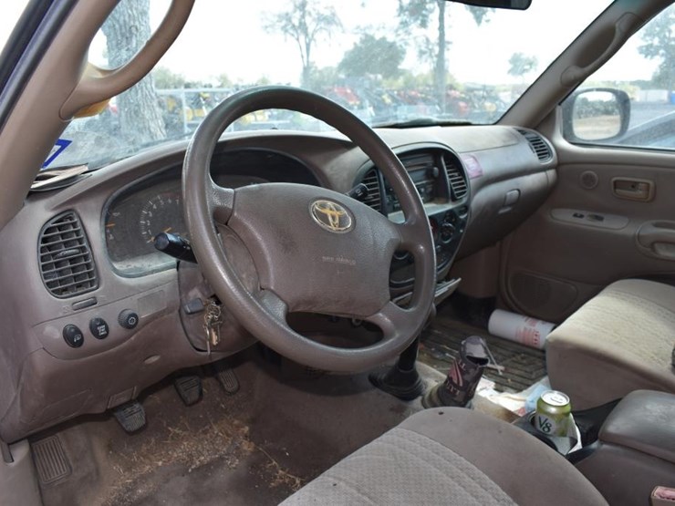2003-toyota-tundra-image-11
