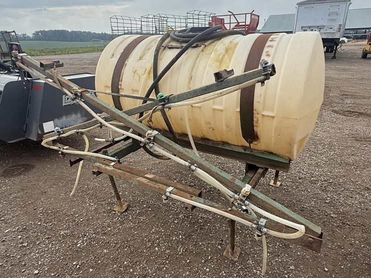#145-•-300-gal-3pt-sprayer-pto-pump-20'-booms-image-1