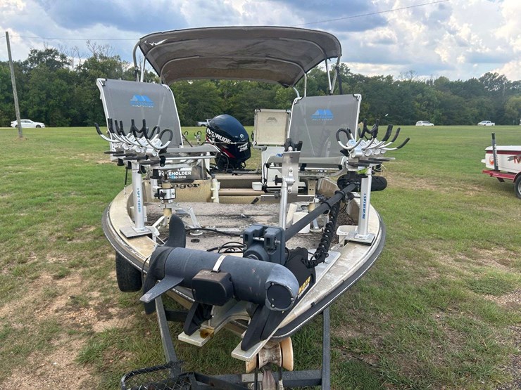 ranger-320v-bass-boat-w/2012-evinrude-250hp-&-trailer-image-8