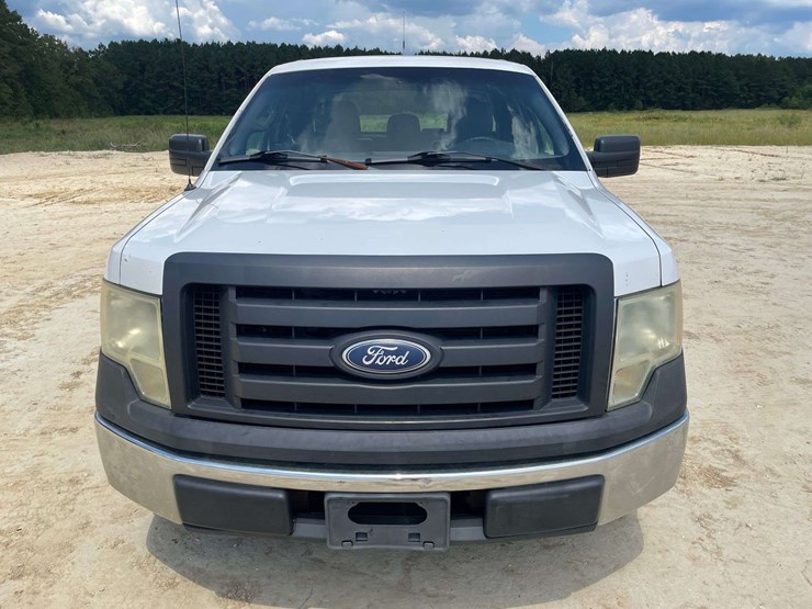 2011-ford-f150-xl-image-5