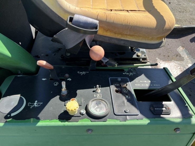 john-deere-f1145-image-19