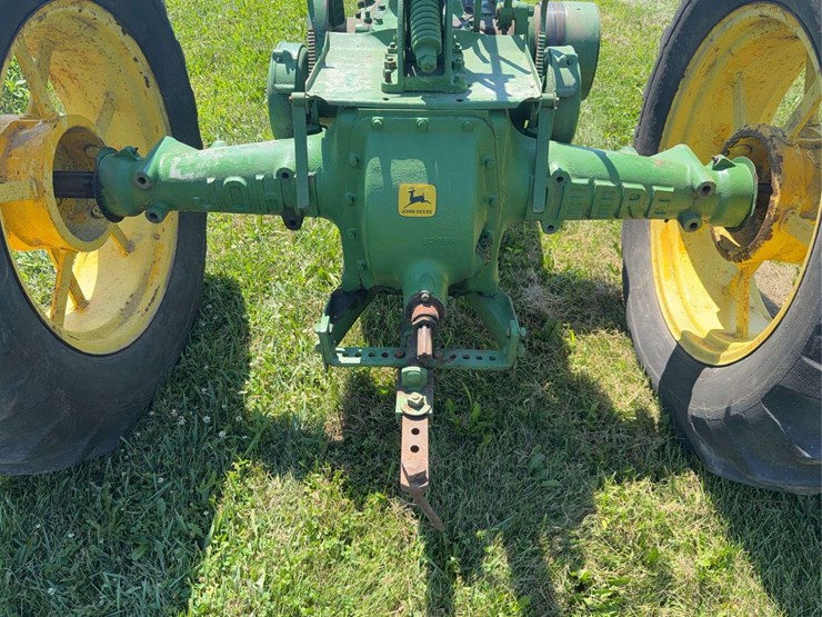 john-deere-b-image-33