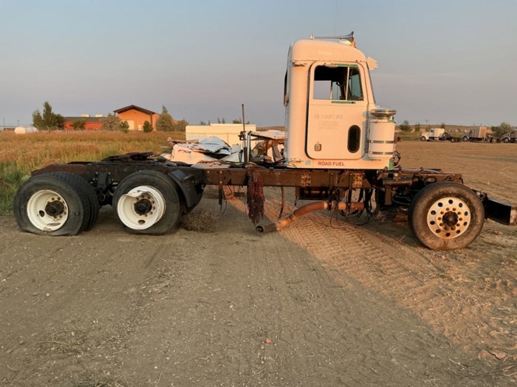 2003-peterbilt-378-image-4