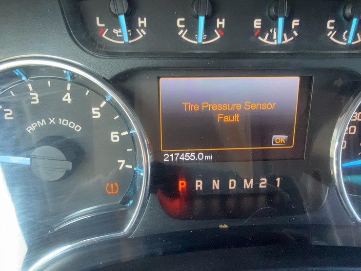 2011-ford-f150-image-21