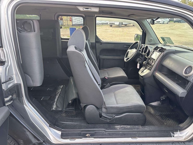 2007-honda-element-image-17