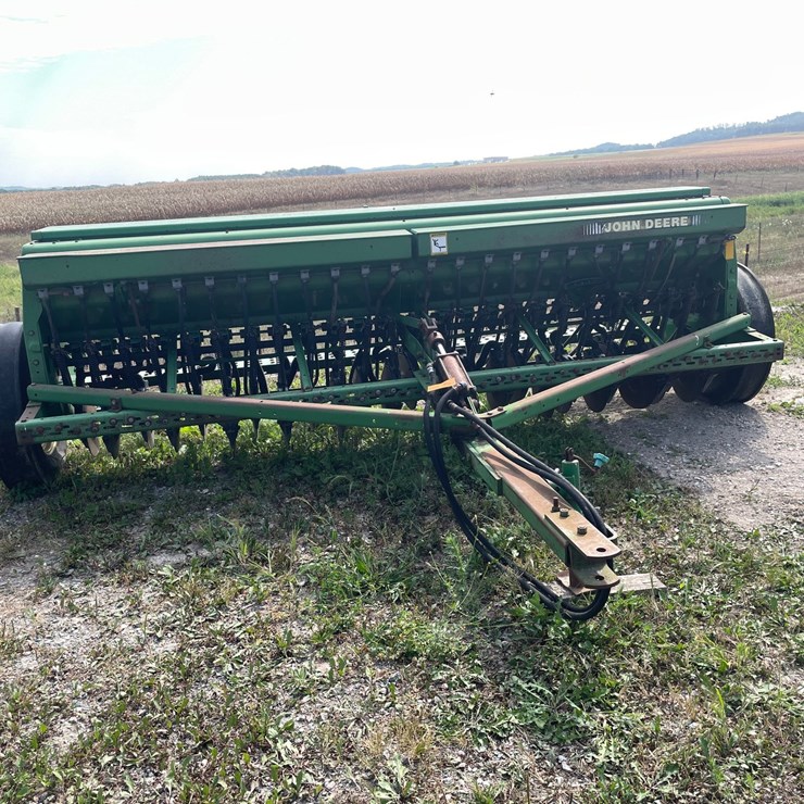JOHN DEERE 450
