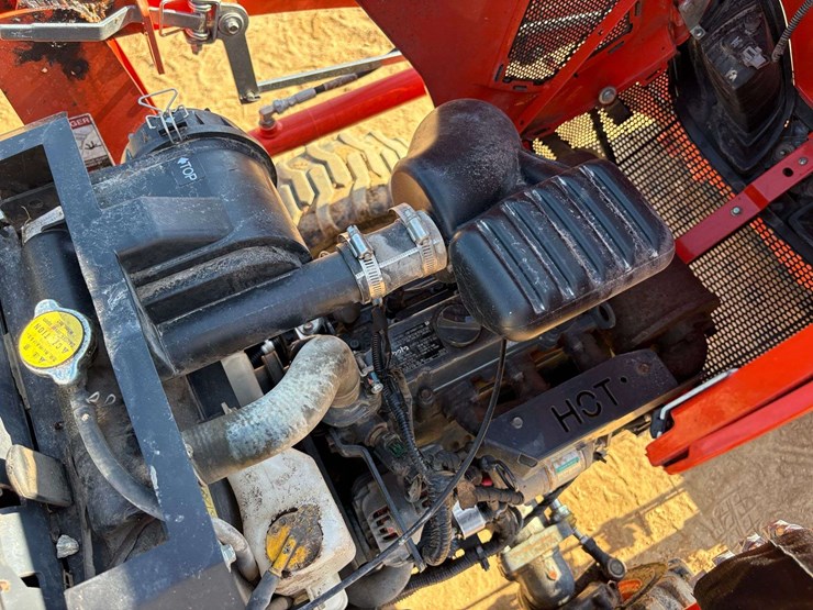 2022-kubota-bx23-image-34