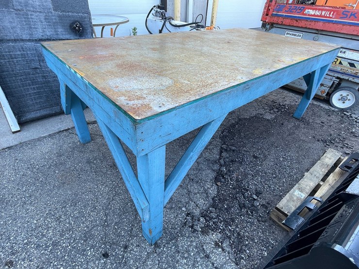 #9102-•-work-bench-with-steel-top-(o4)-image-2