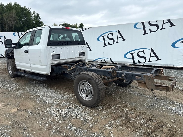 2017-ford-f250-image-3