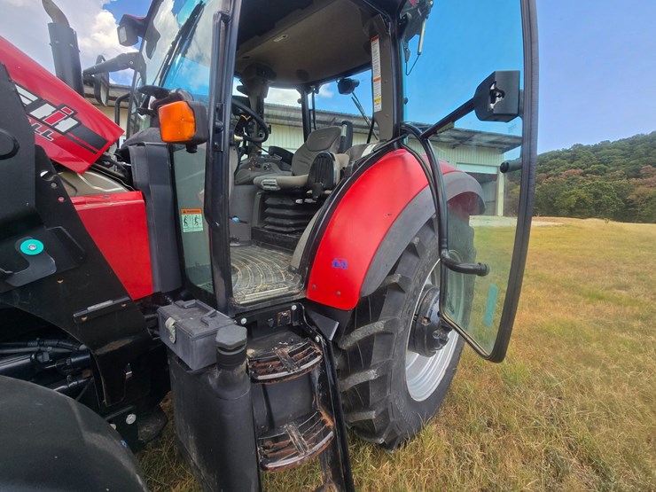 #26371-•-case-farmall-115u-tractor-image-28