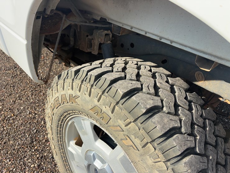 2012-ford-f150-xlt-image-21