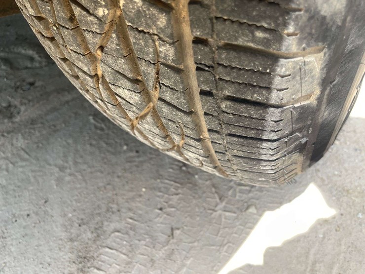 2010-ford-f150-image-19