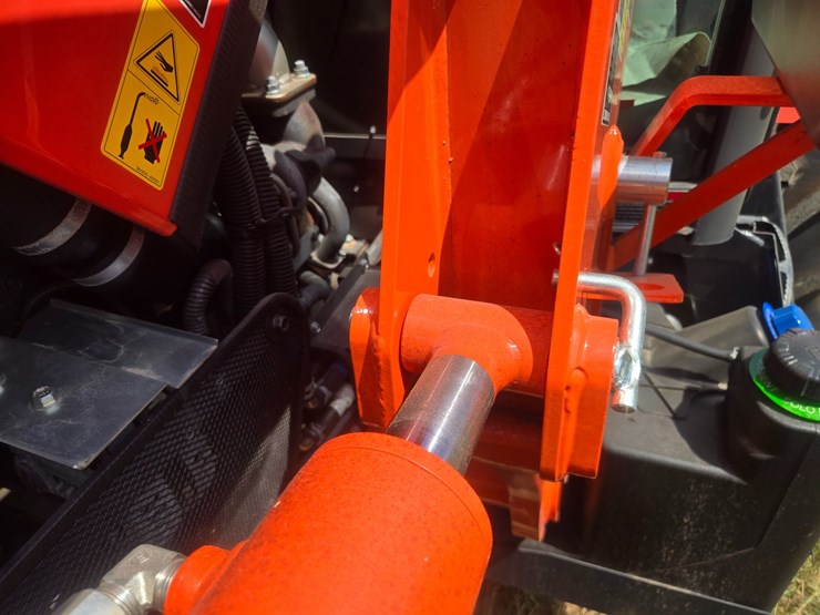 kubota-m6-111-image-79