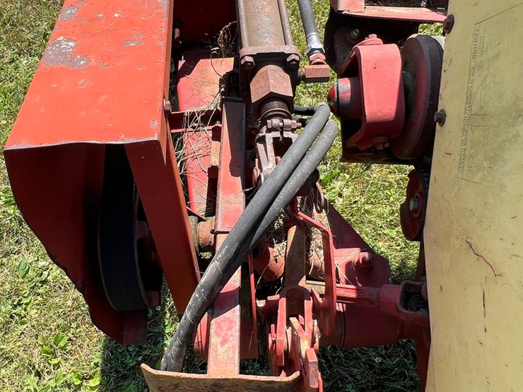 new-holland-467-image-5
