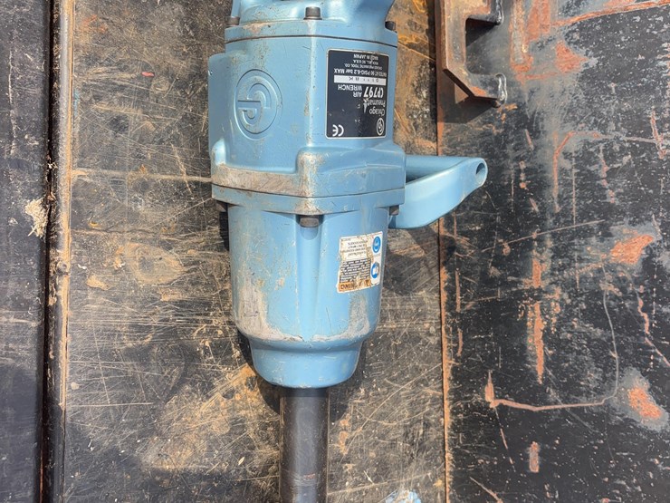 chicago-pneumatic-cp797-impact-wrench-image-1