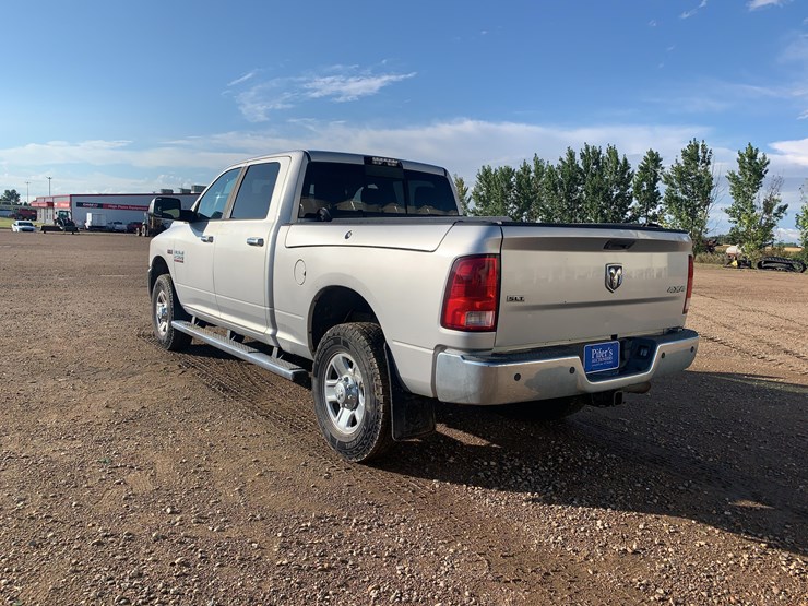 2014-dodge-2500-image-7