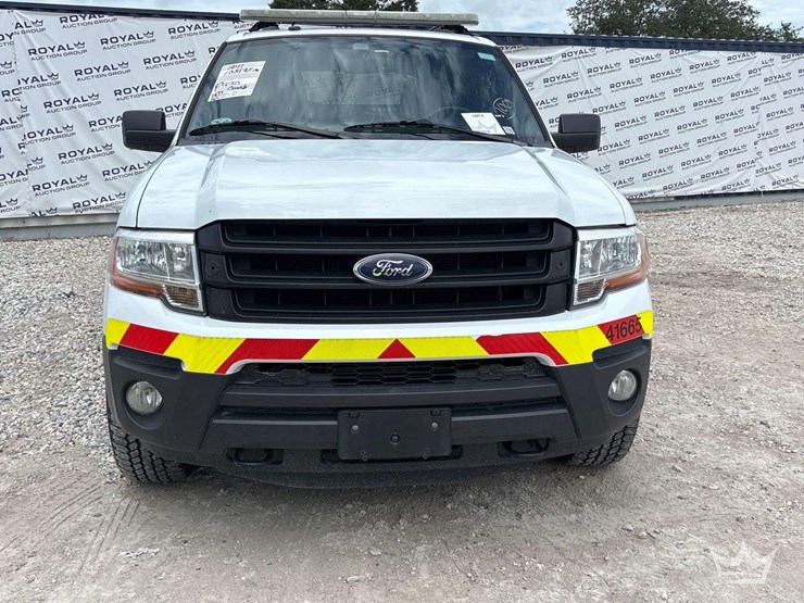2017-ford-expedition-image-26