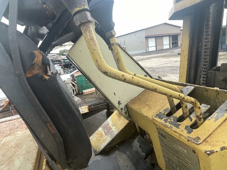 #10490-•-yale-fork-lift-image-23