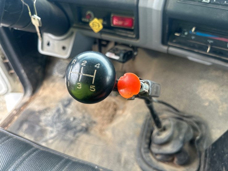 #61462-•-1995-ford-f-series-single-axle-dump-truck-image-31