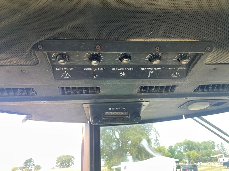 john-deere-4640-image-36