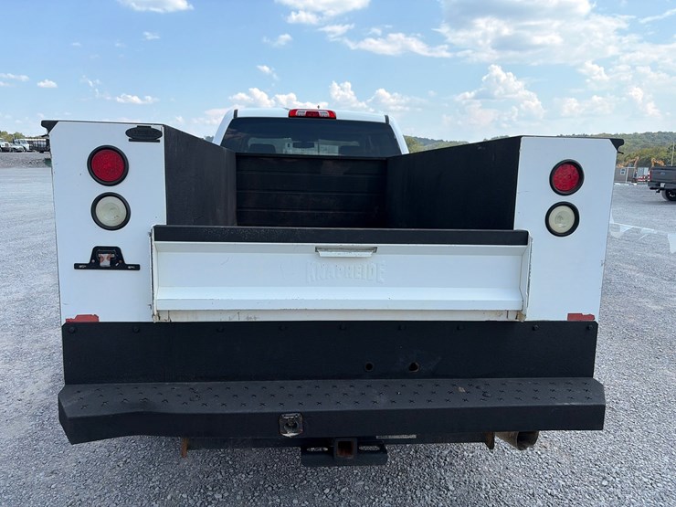 #251-•-2015-gmc-sierra-service-truck-image-7