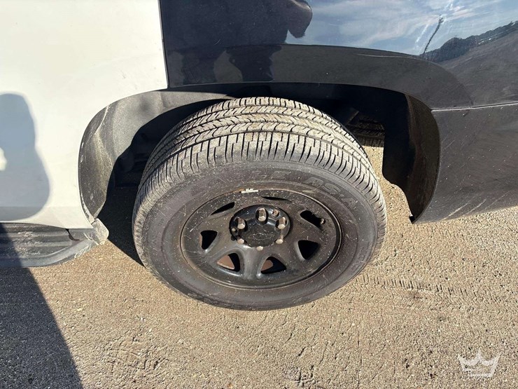 2019-chevrolet-tahoe-image-7