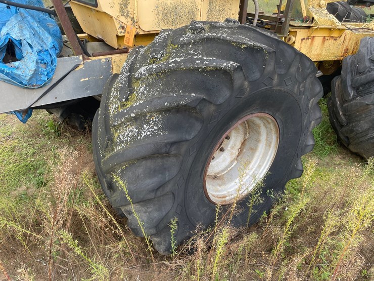#1604-•-heavy-duty-mud-truck-(non-runner)-image-8