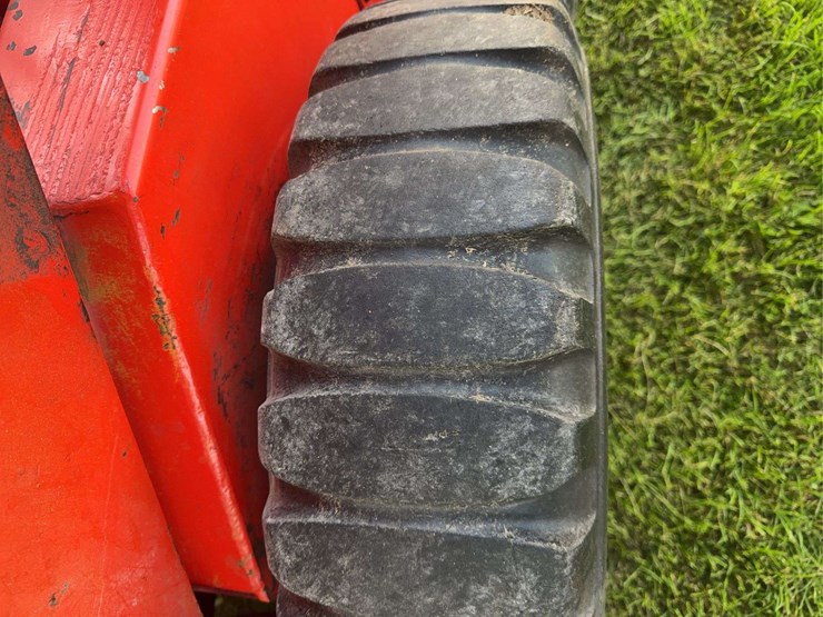 gehl-l3030-skid-steer-image-10