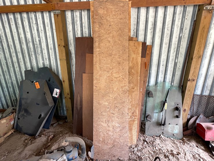 #1682-•-assorted-lumber,-plywood,-and-osb-image-2
