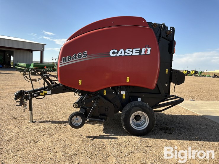 2022-case-ih-rb465-image-8